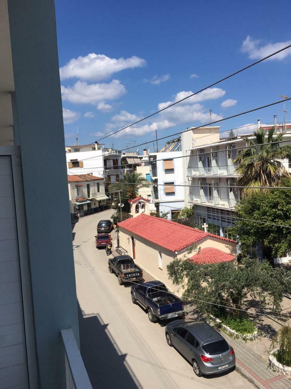 Hotel Papasotiriou Galatás エクステリア 写真