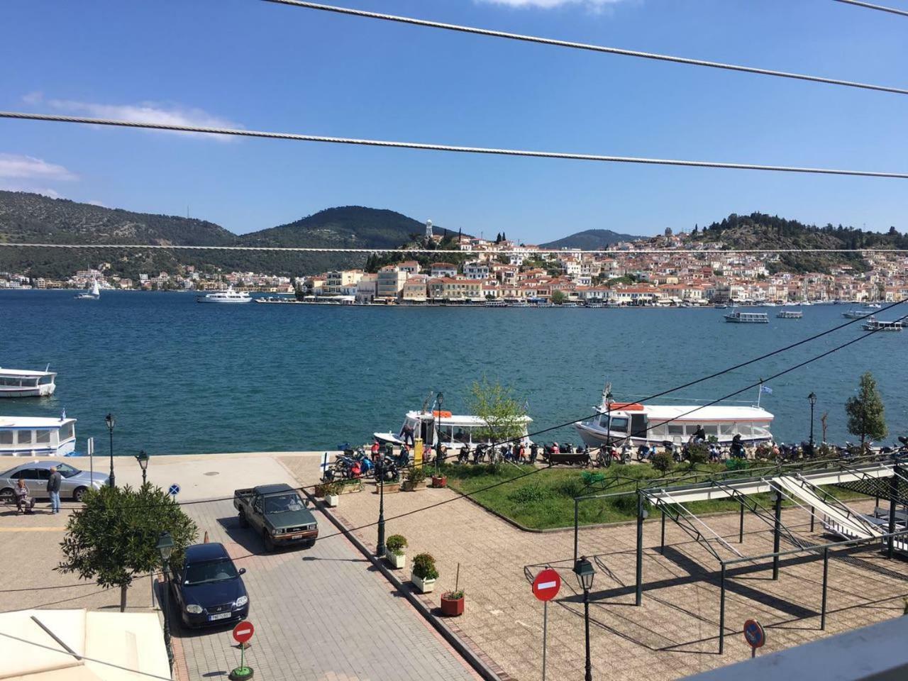Hotel Papasotiriou Galatás エクステリア 写真